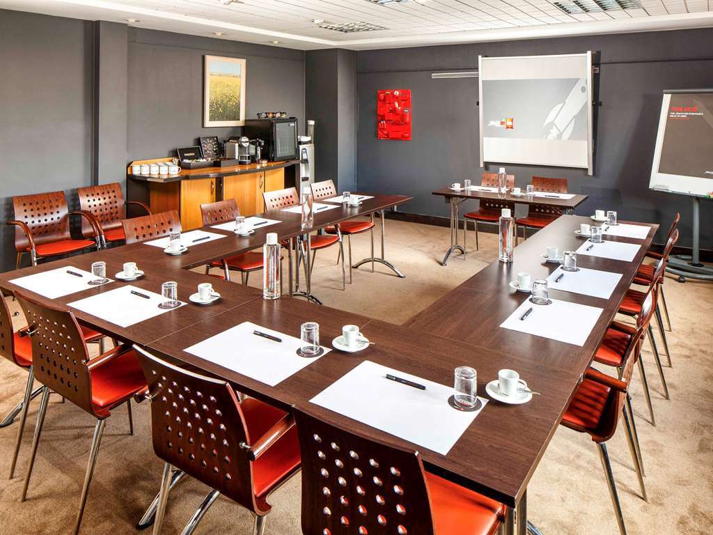 Ibis Rotherham East - Съоръжения снимка