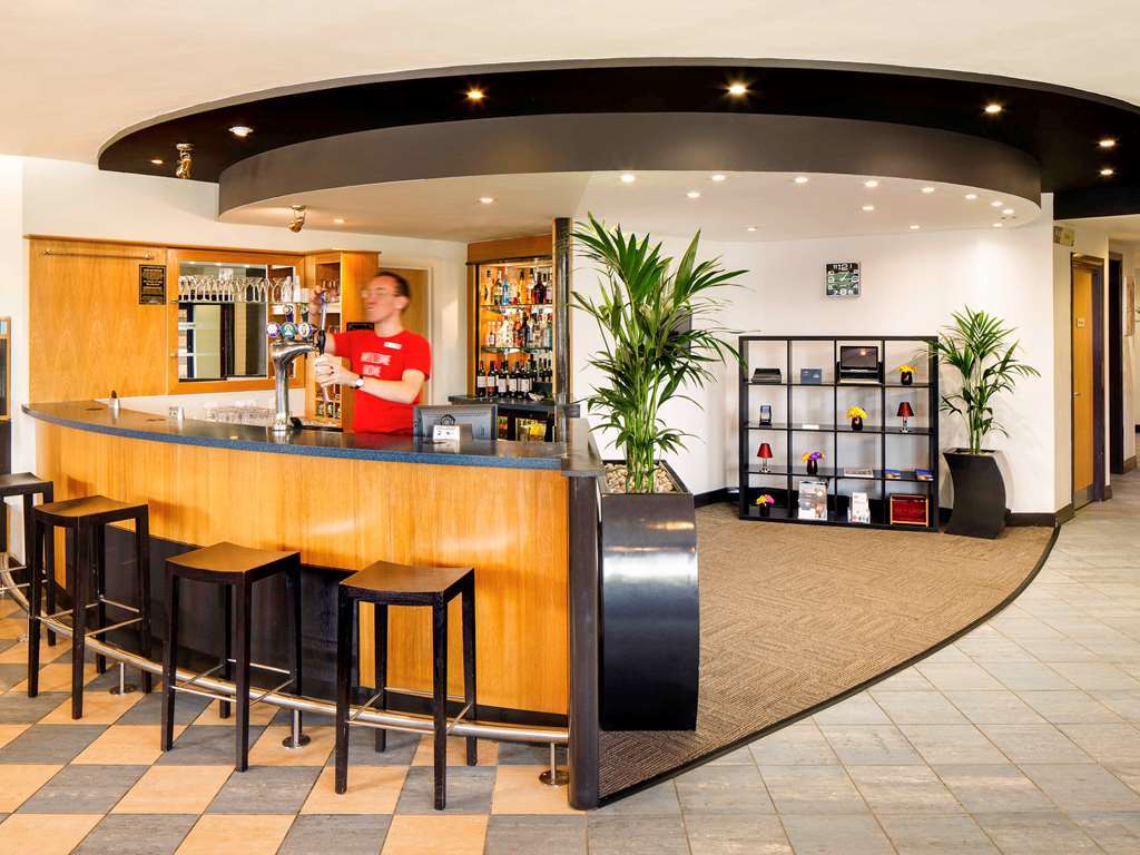 Ibis Rotherham East - Ресторант снимка